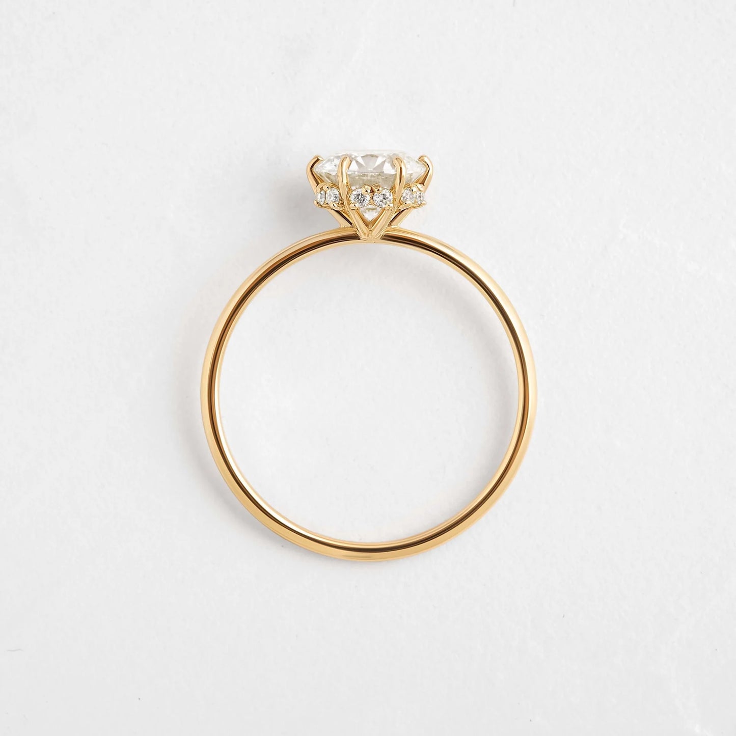 Touch Ring (Round Cut)