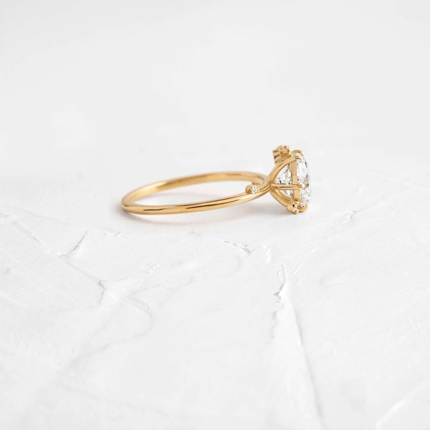 Spark Ring (Round Cut)