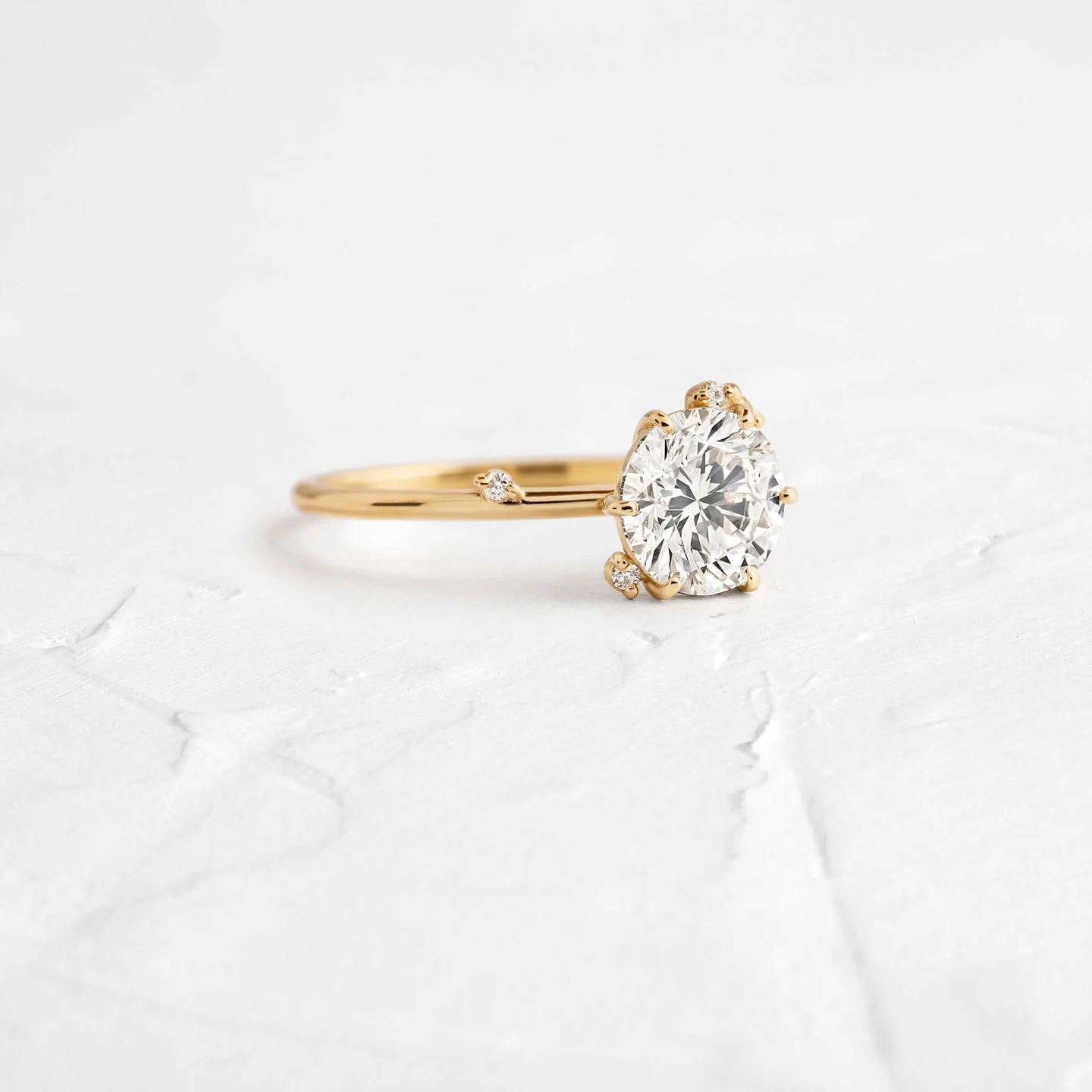 Spark Ring (Round Cut)