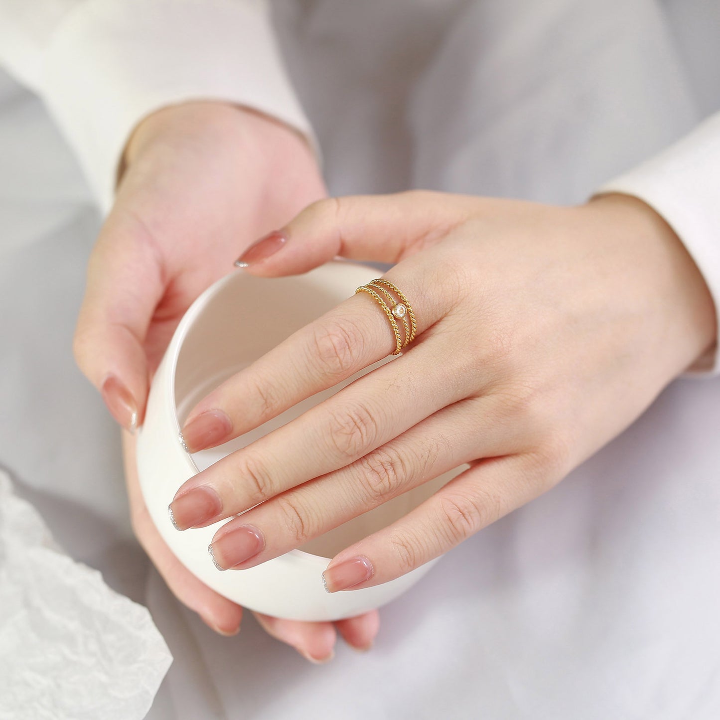 Cincin Liontin Berlian Zirkon