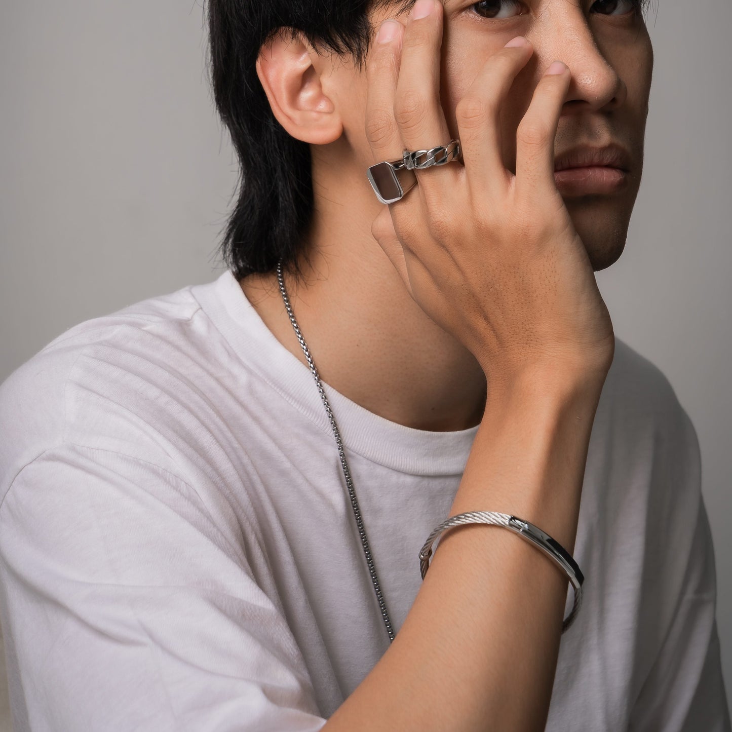 Hugo 男士手链