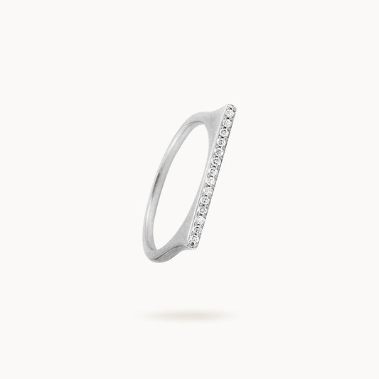 Cincin Penumpuk Garis Amy
