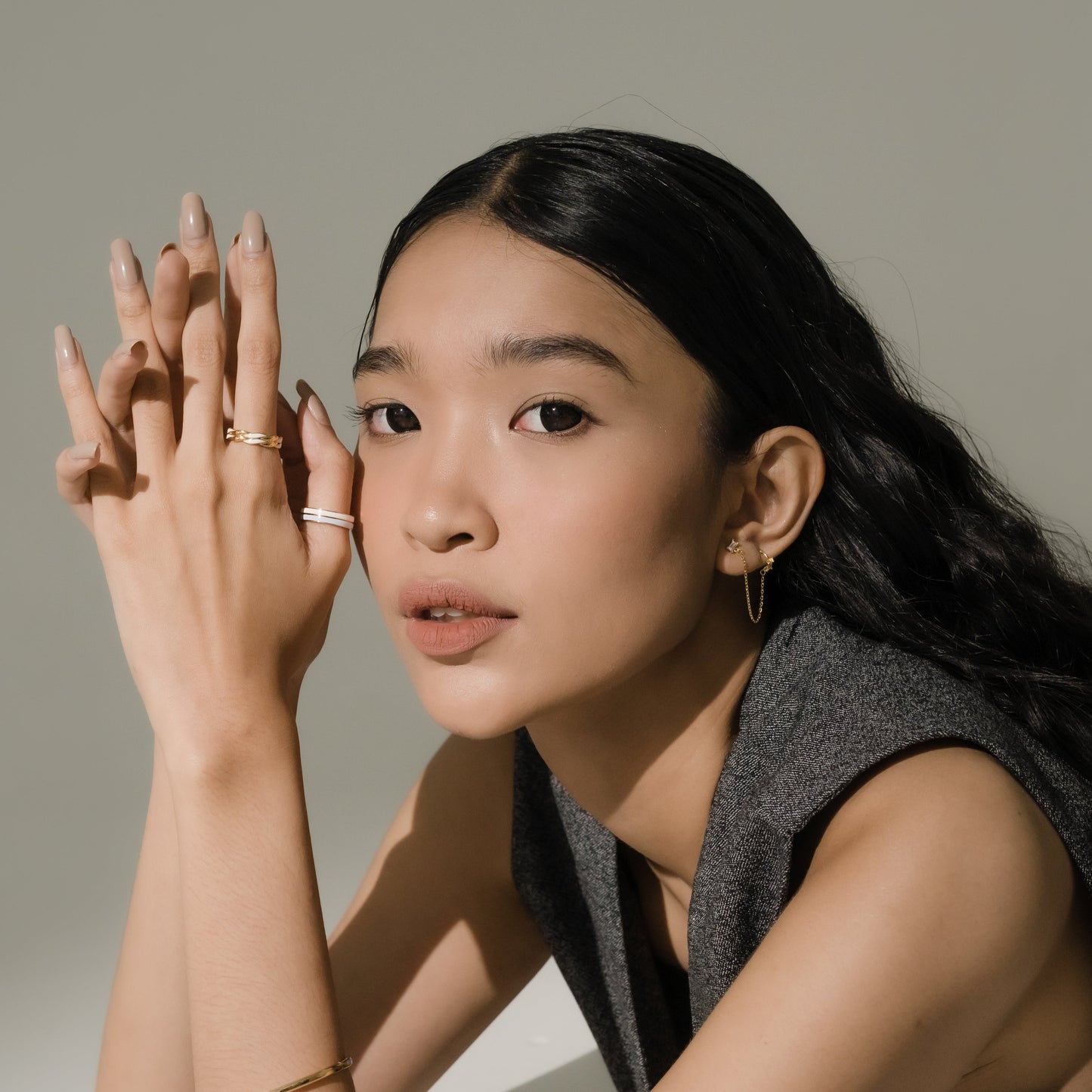 Neira 密镶耳钉