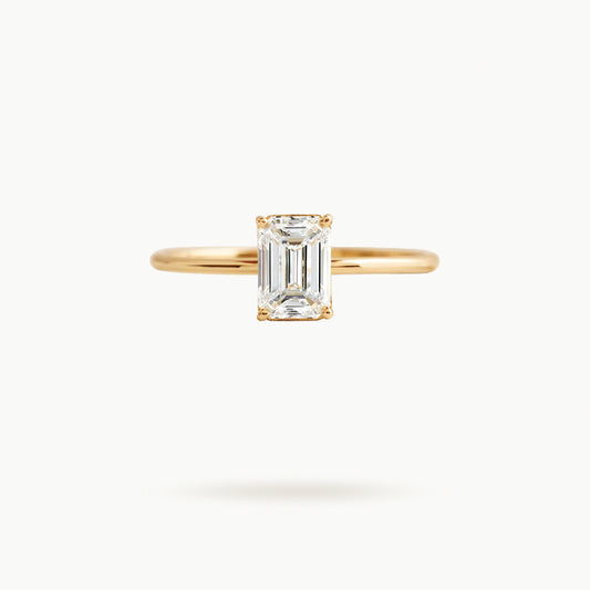 Bloom Ring (Emerald Cut)