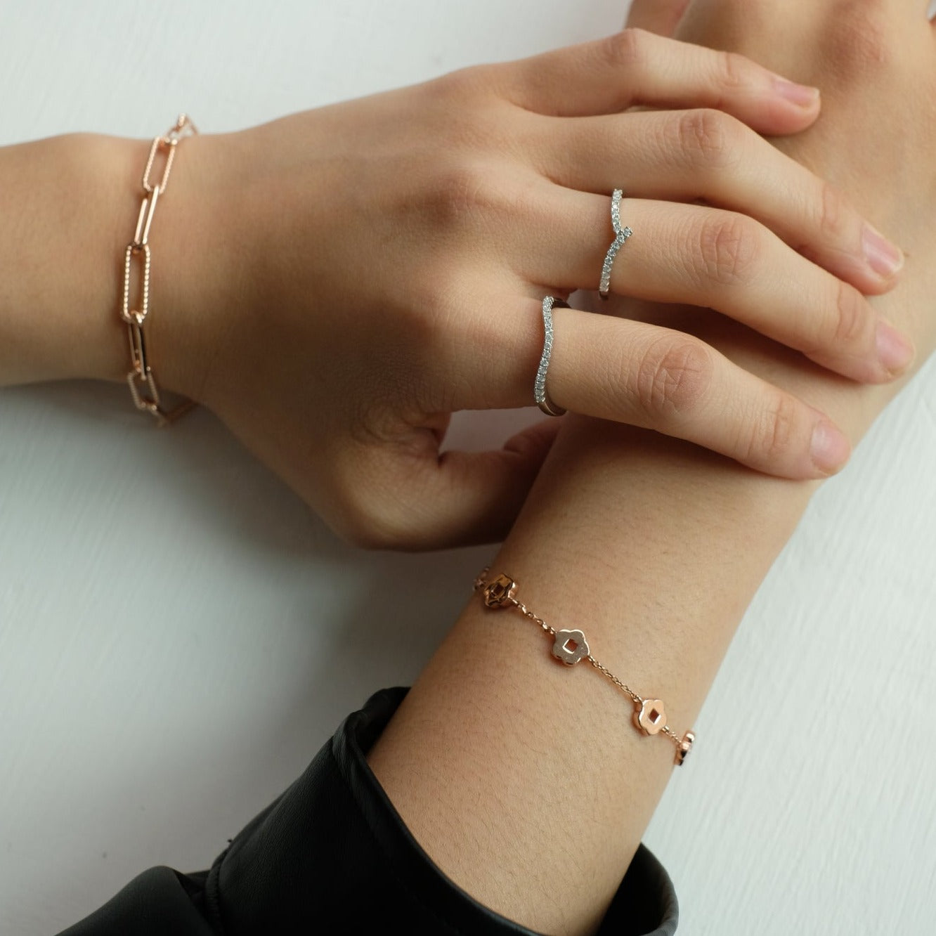 Belle Flower Bracelet